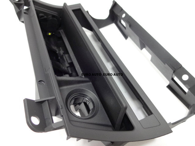 BMW (E46) / センターコンソールパネル 喫煙者用パッケージ 左ハンドル車用 / 51167001410 / BMW純正 ｜ EURO  AUTO（ユーロオート）